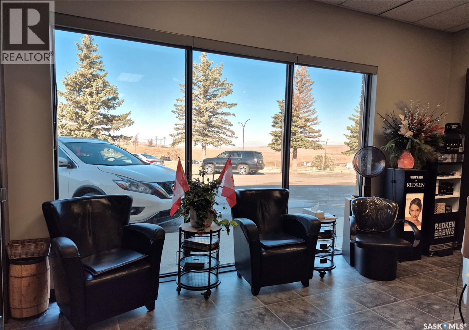 7 1081 Central Avenue N, Swift Current, SK