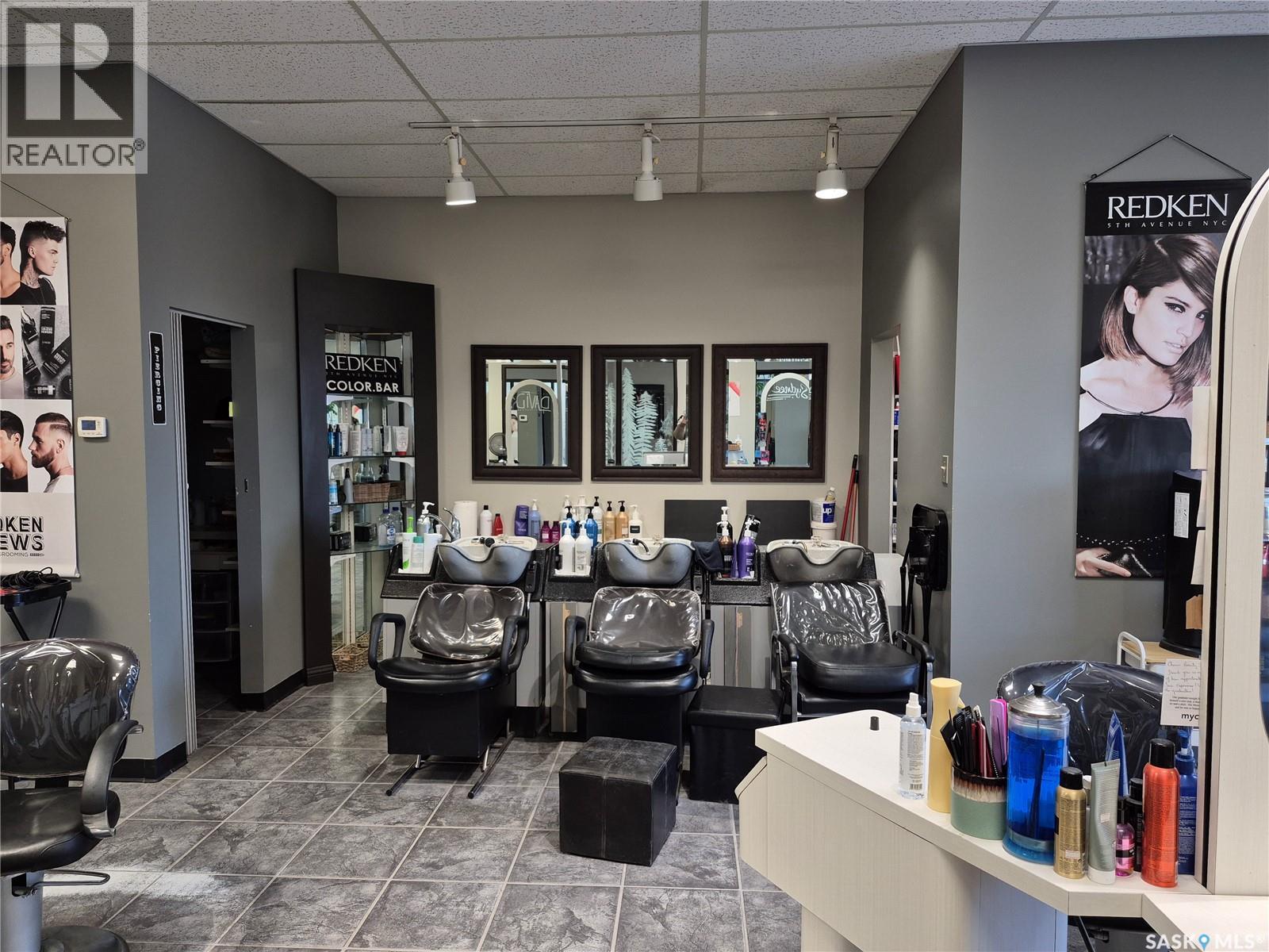 7 1081 Central Avenue N, Swift Current, SK