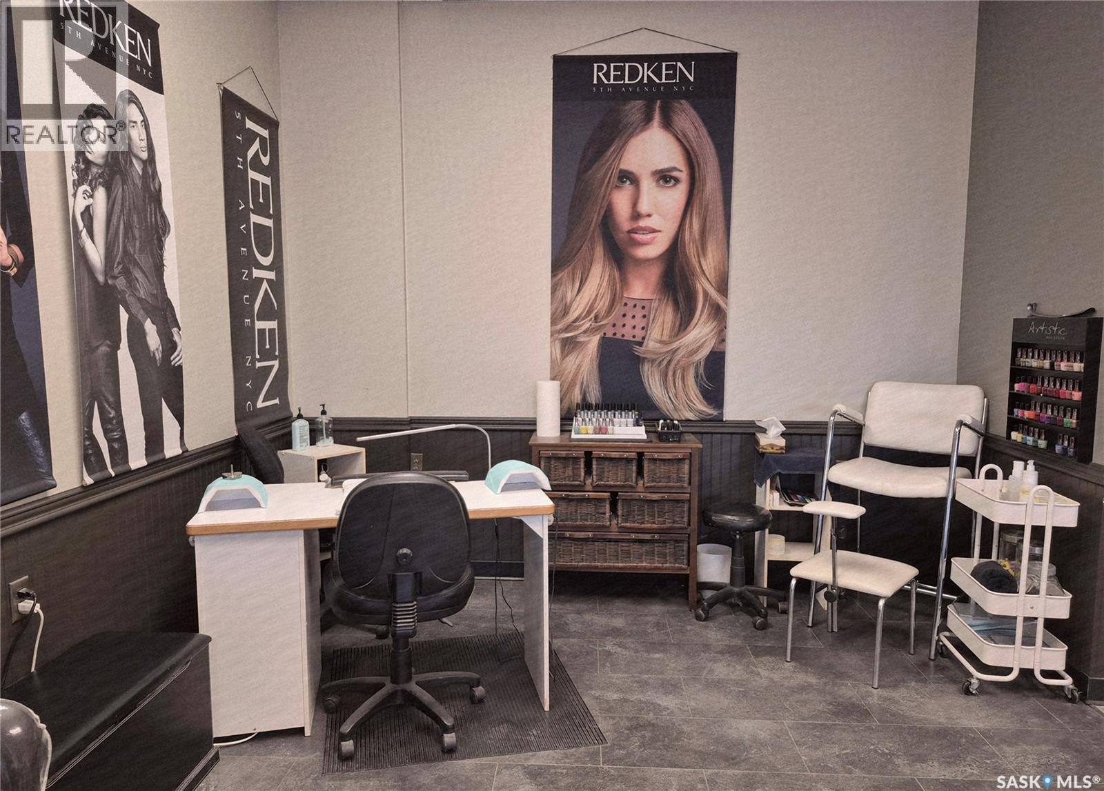 7 1081 Central Avenue N, Swift Current, SK