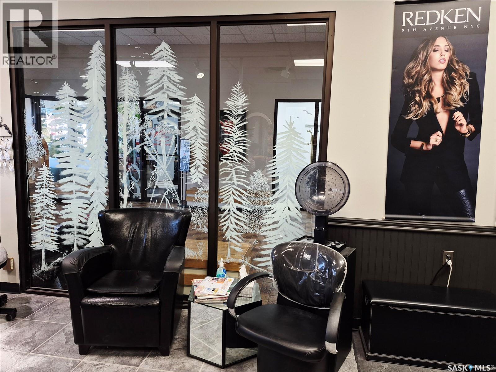 7 1081 Central Avenue N, Swift Current, SK