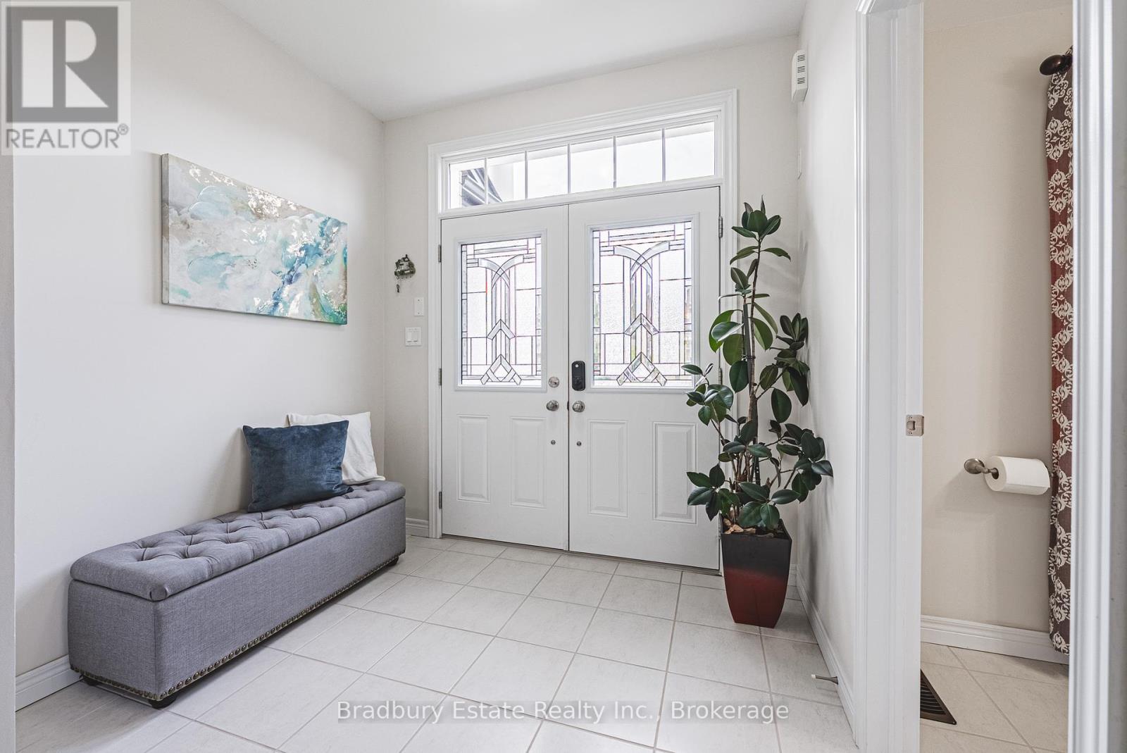 11 Weathering Heights, Hamilton (Stoney Creek Mountain), ON - Indoor Photo Showing Other Room