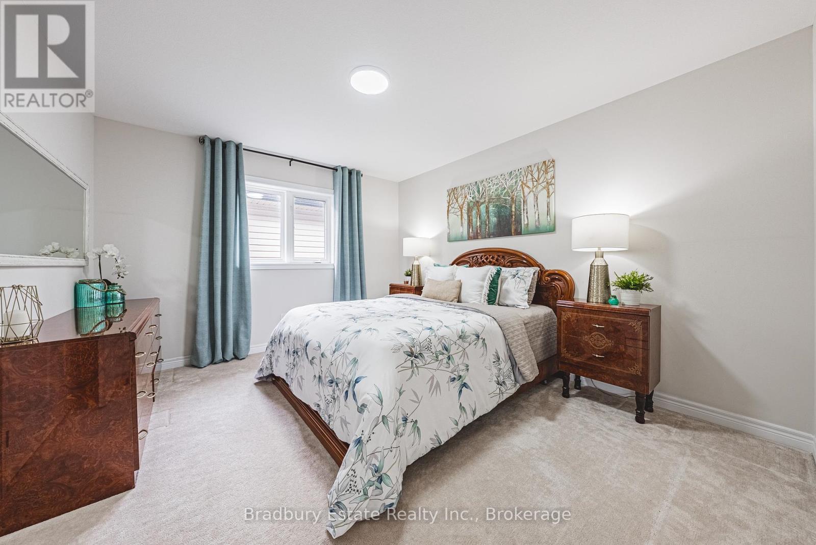 11 Weathering Heights, Hamilton (Stoney Creek Mountain), ON - Indoor Photo Showing Bedroom