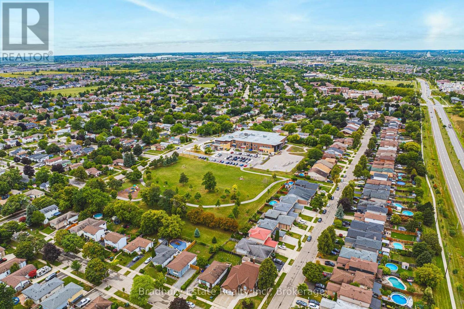 11 Weathering Heights, Hamilton (Stoney Creek Mountain), ON - Outdoor With View