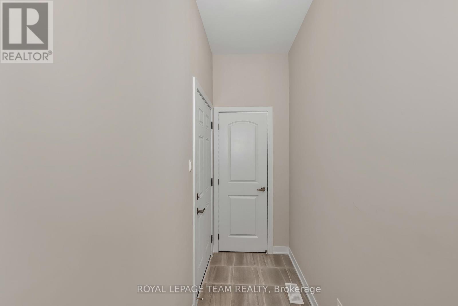 48 Pumice Place S, Ottawa, ON - Indoor Photo Showing Other Room