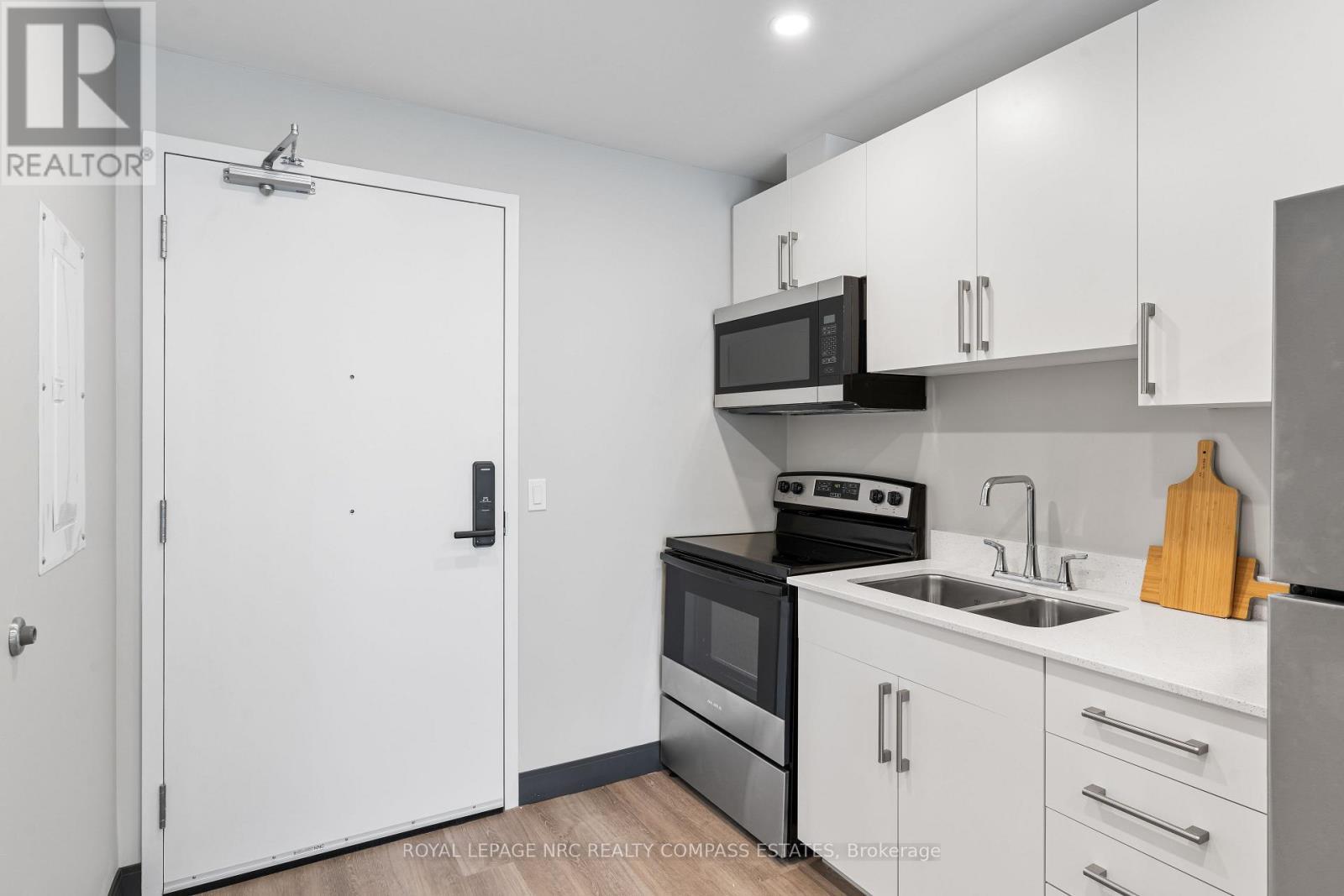 421 - 695 Niagara Street, Welland (N. Welland), ON