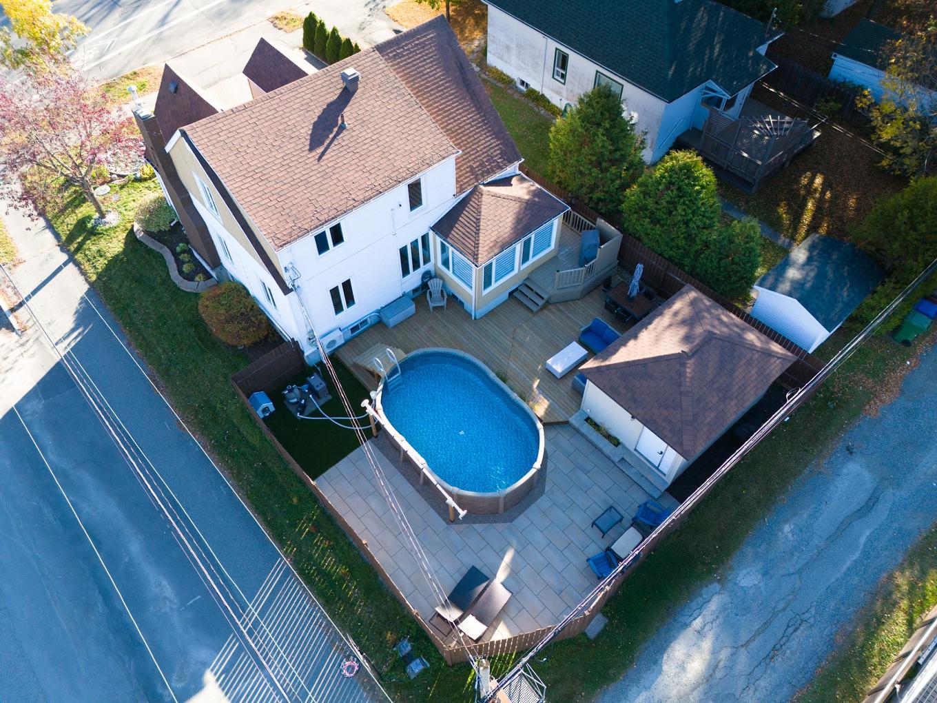 Overall view - 507 Av. Murdoch, Rouyn-Noranda, QC - Outdoor With Above Ground Pool With View