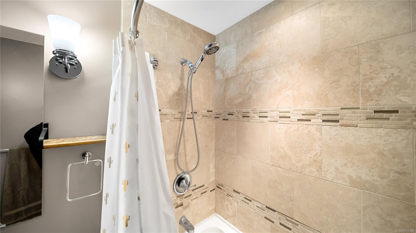 1716 Bay St, Victoria, BC