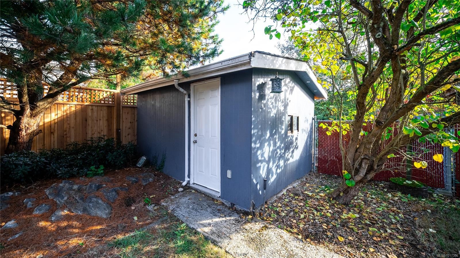 1716 Bay St, Victoria, BC