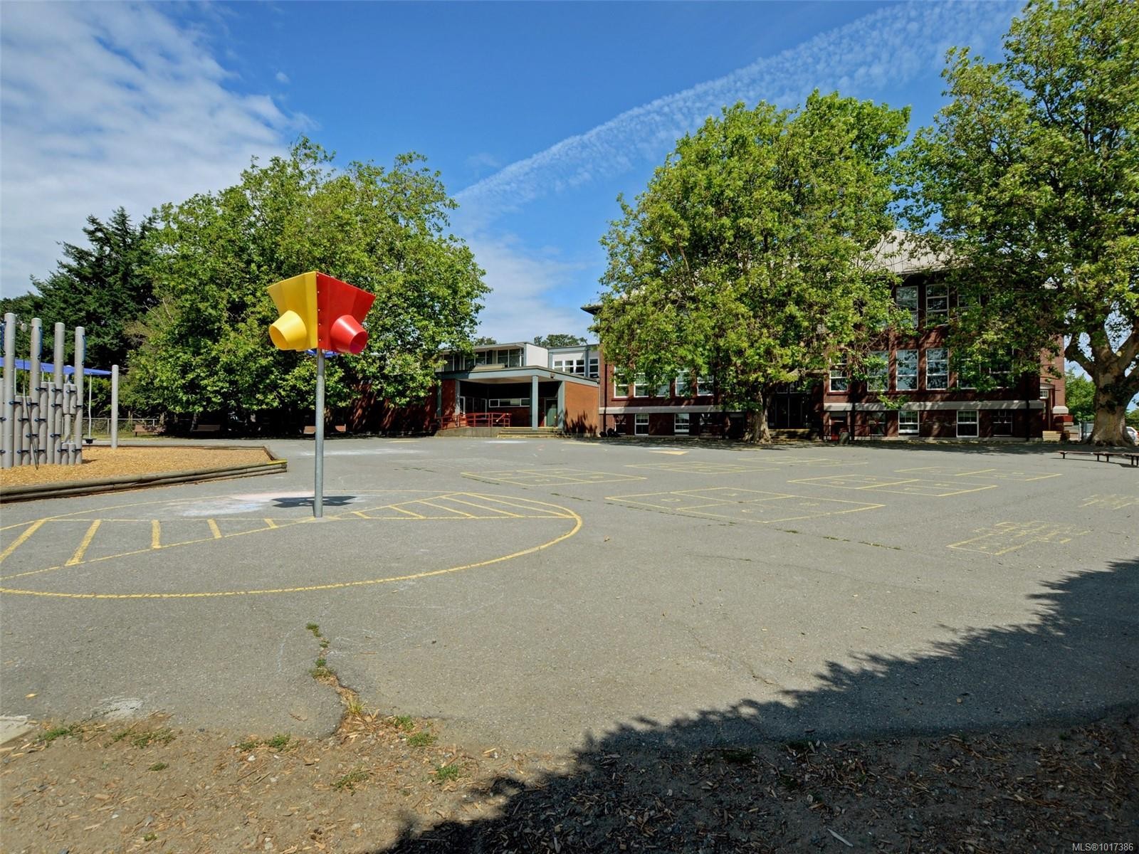 1716 Bay St, Victoria, BC