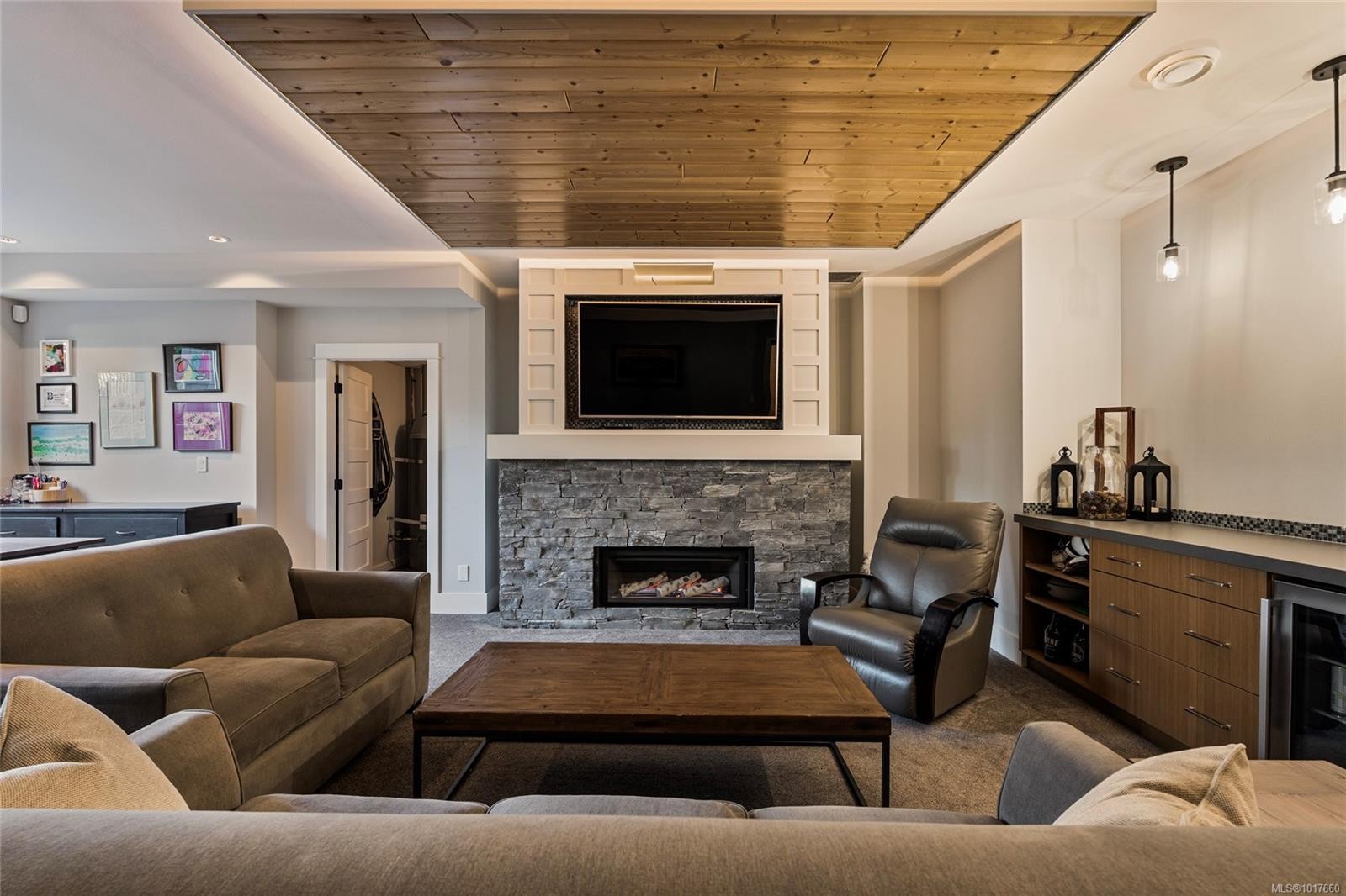 1319 Champions Crt, Langford, BC