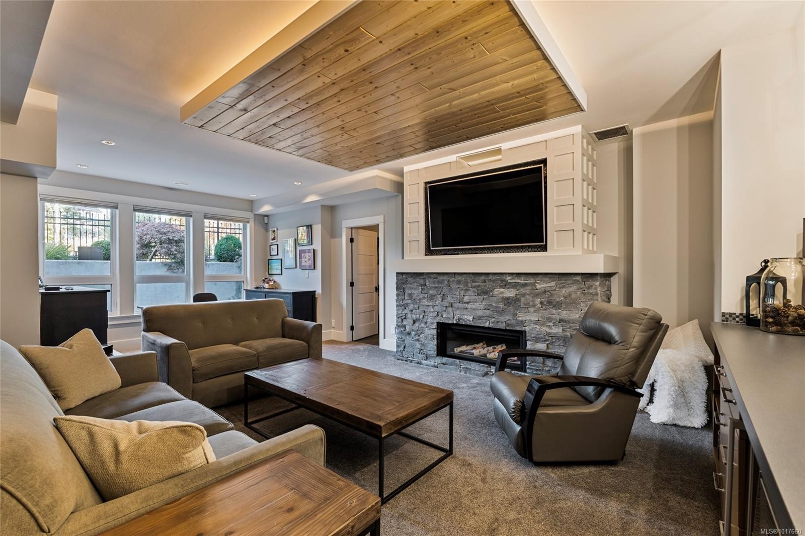 1319 Champions Crt, Langford, BC