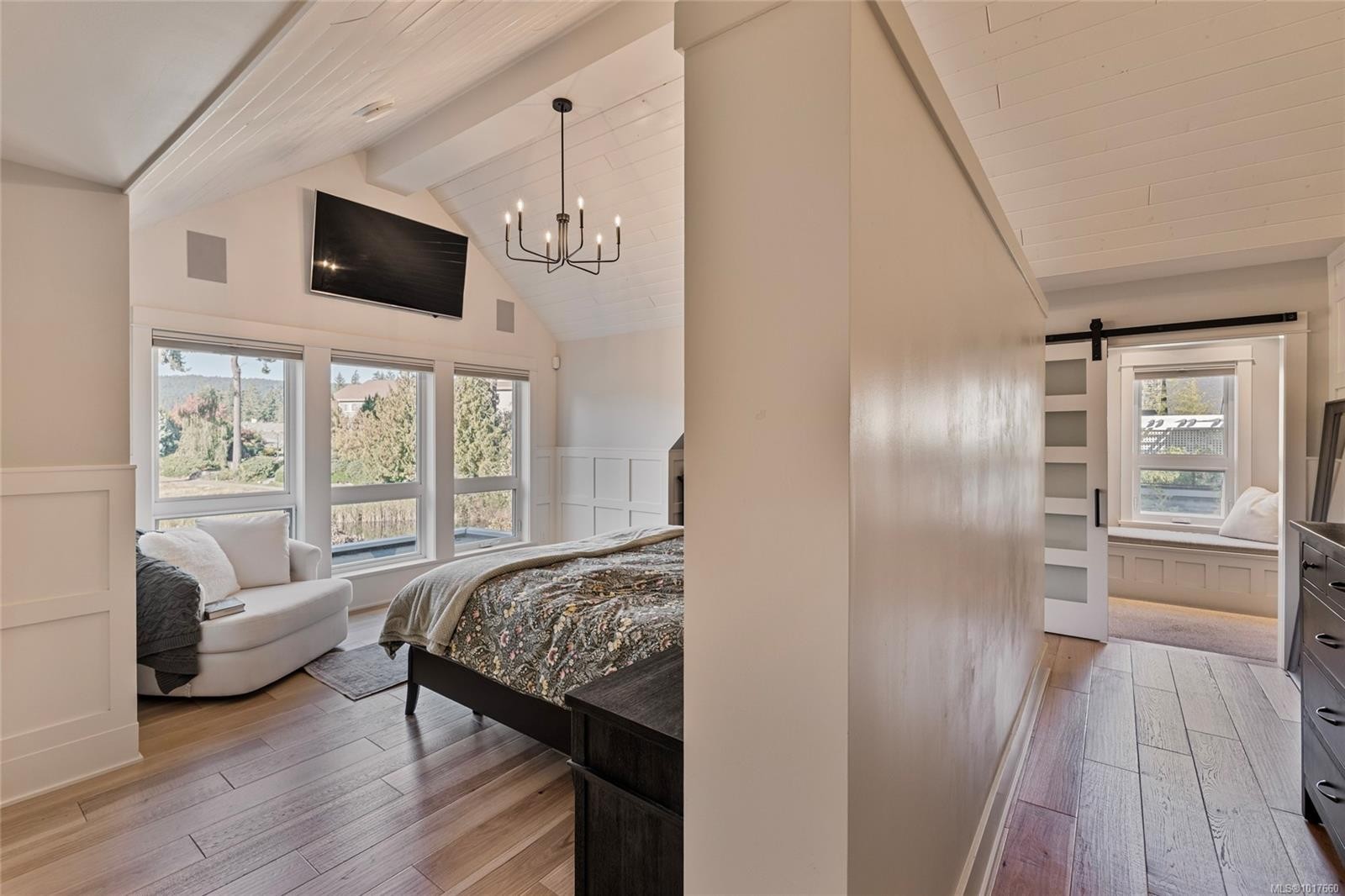 1319 Champions Crt, Langford, BC