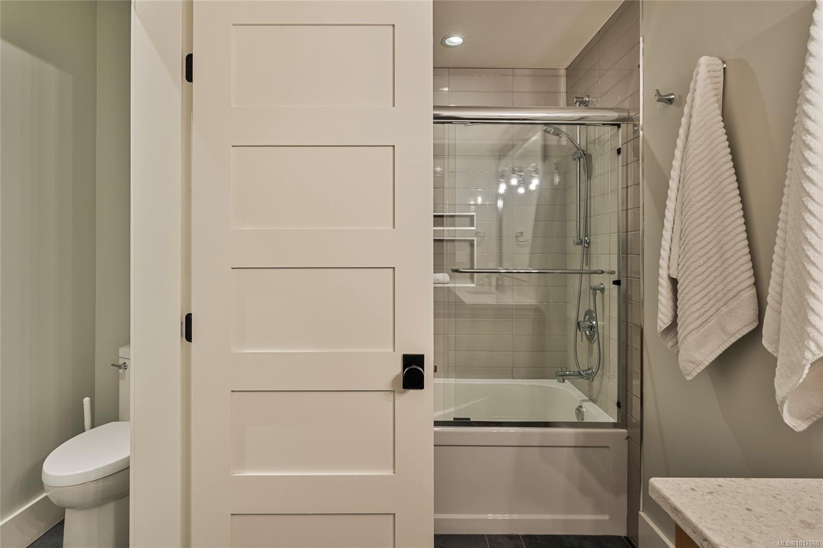 1319 Champions Crt, Langford, BC