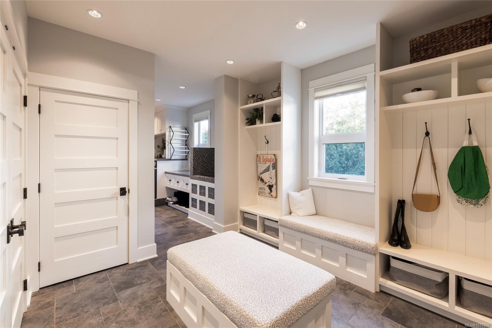 1319 Champions Crt, Langford, BC