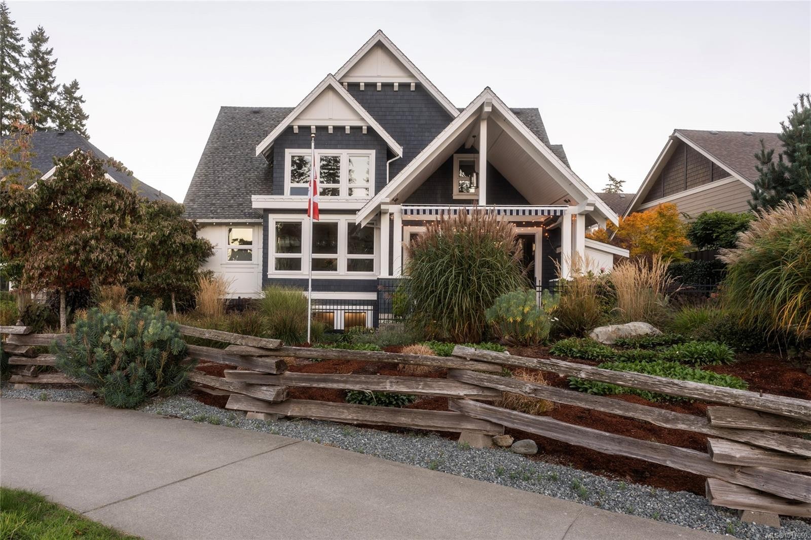 1319 Champions Crt, Langford, BC