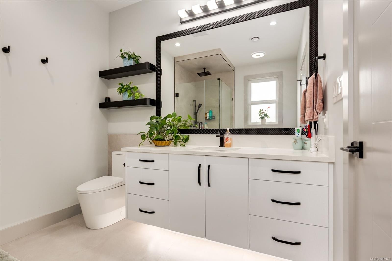 917 Old Victoria Rd, Nanaimo, BC