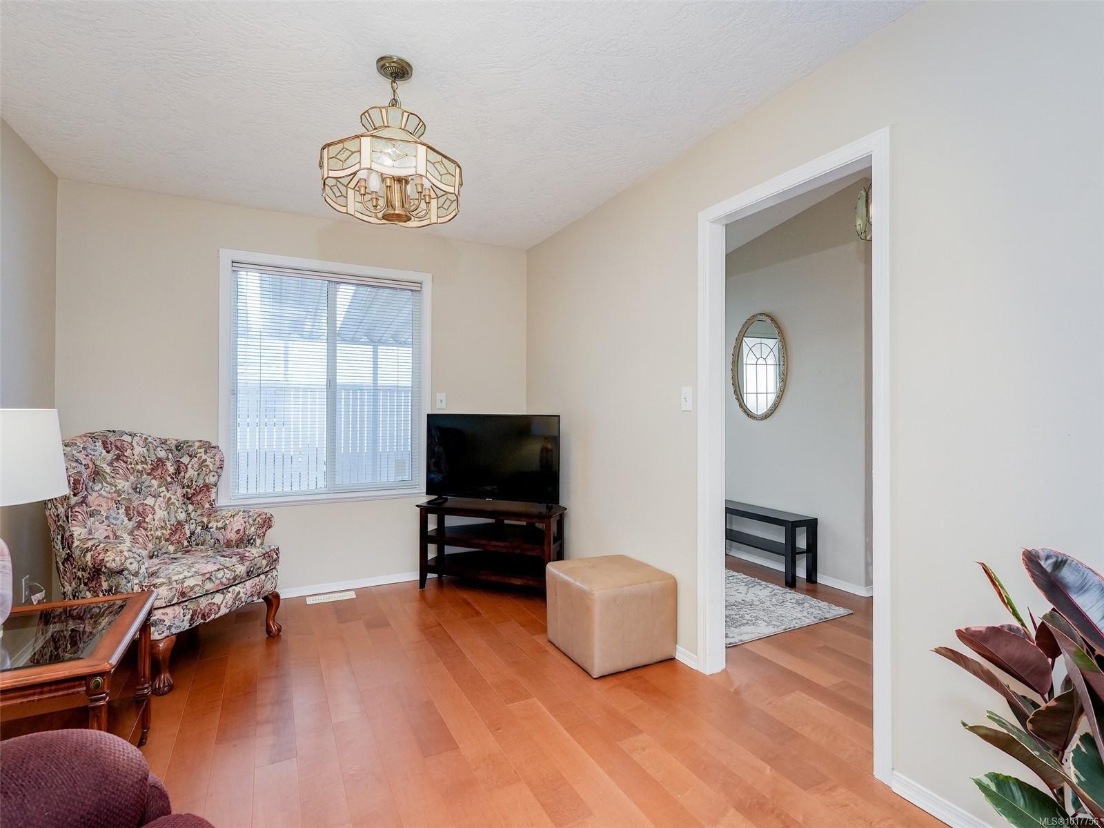 13 Eagle Lane, View Royal, BC