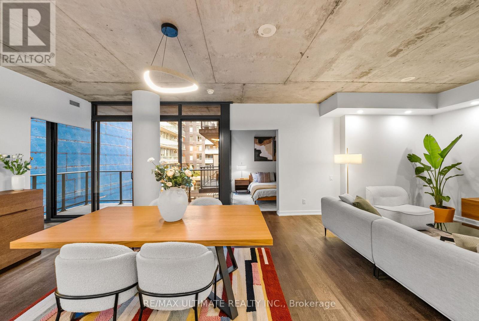 Dining Room - 315 - 650 King Street W, Toronto, ON - Indoor