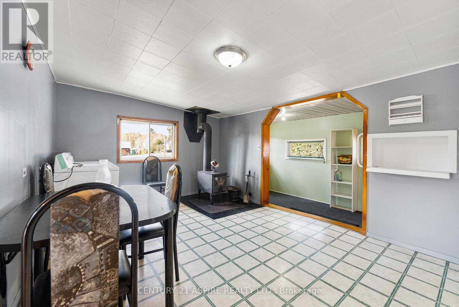 22 Zilney Street, Madawaska Valley, ON - Indoor