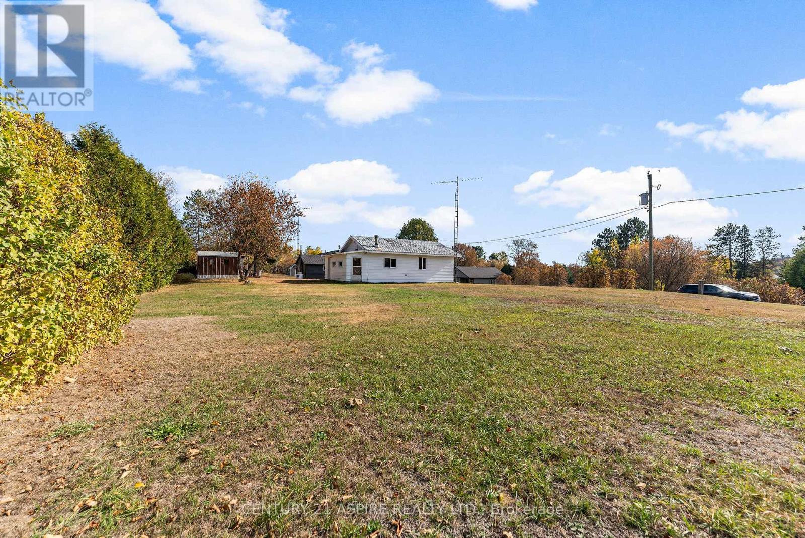 22 Zilney Street, Madawaska Valley, ON - Outdoor