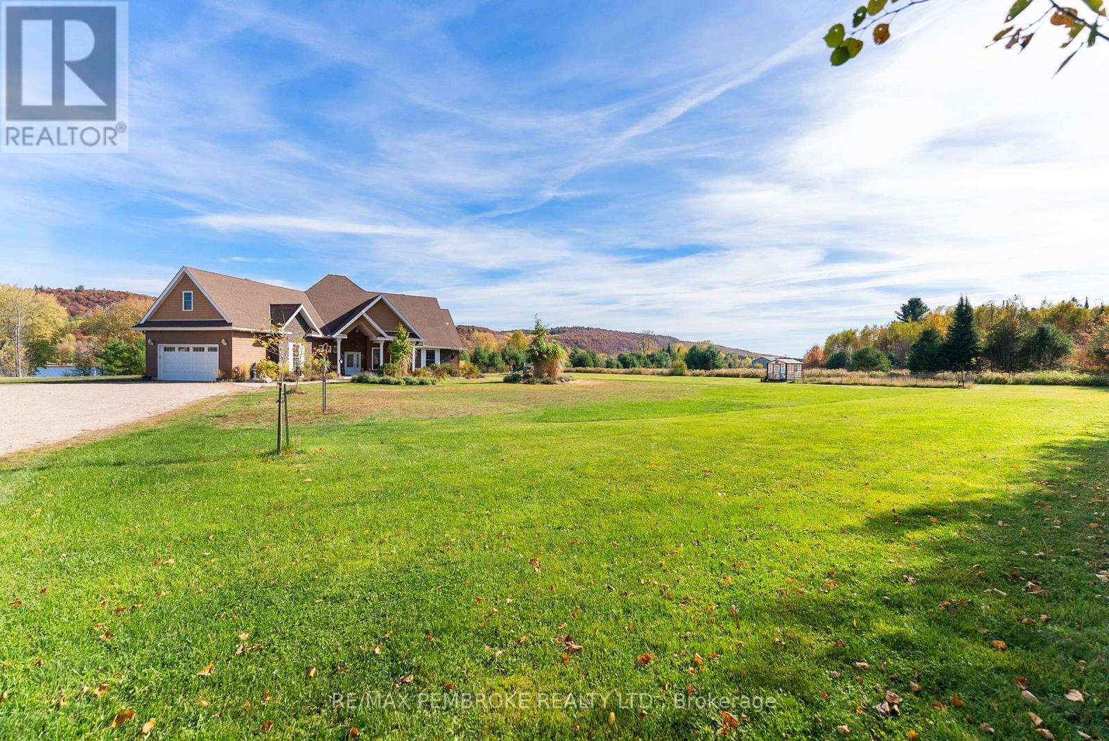 43 Green Gate Lane, North Algona Wilberforce, ON - Outdoor