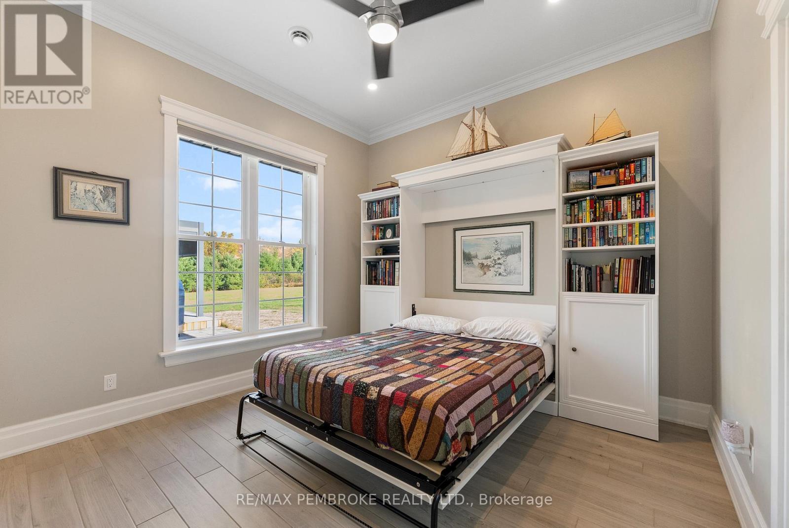 43 Green Gate Lane, North Algona Wilberforce, ON - Indoor Photo Showing Bedroom