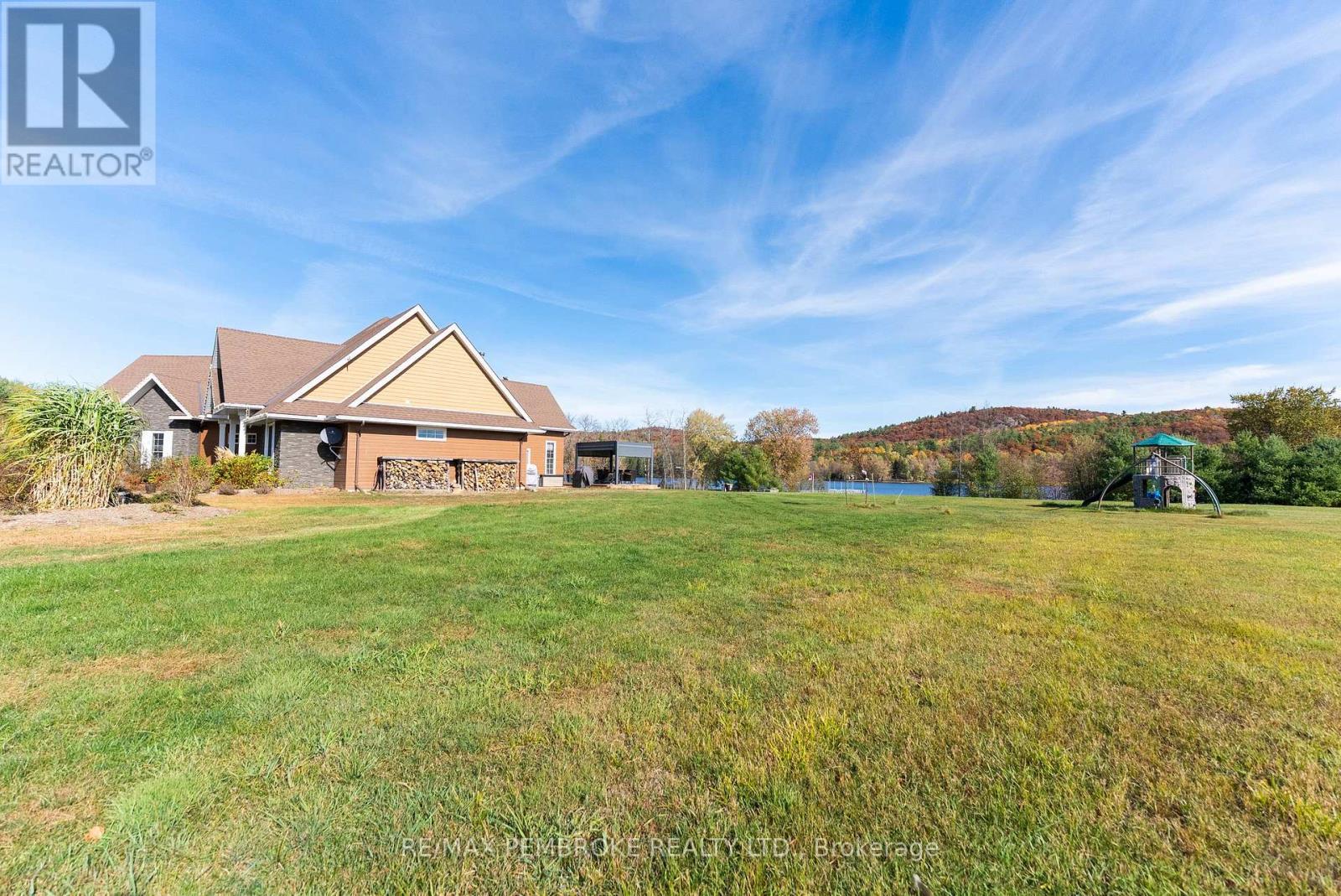 43 Green Gate Lane, North Algona Wilberforce, ON - Outdoor