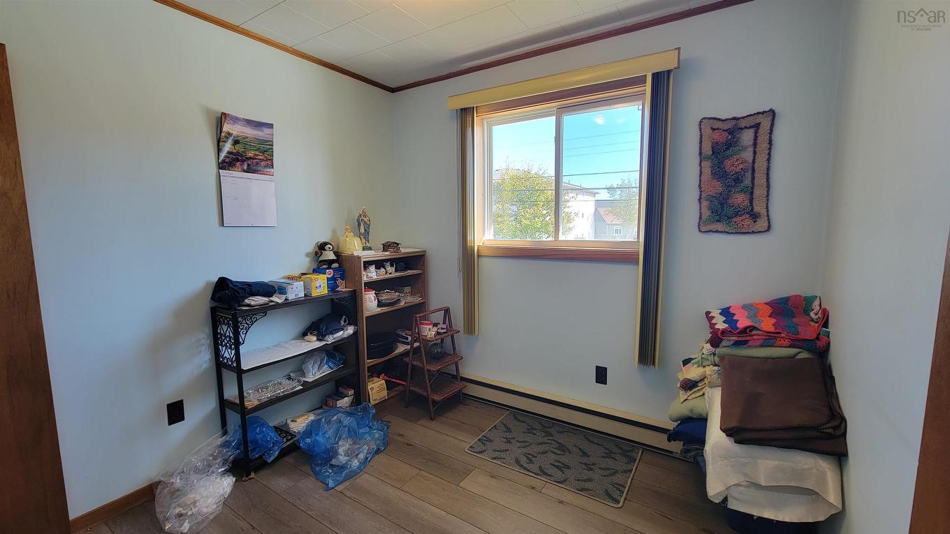 352 Pleasant Street, Yarmouth, NS