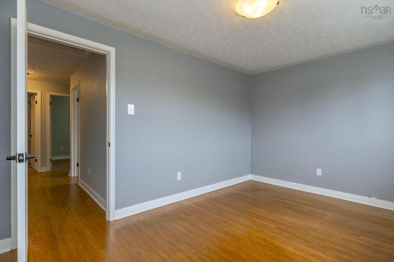 19-19A Westwood Drive, Dartmouth, NS