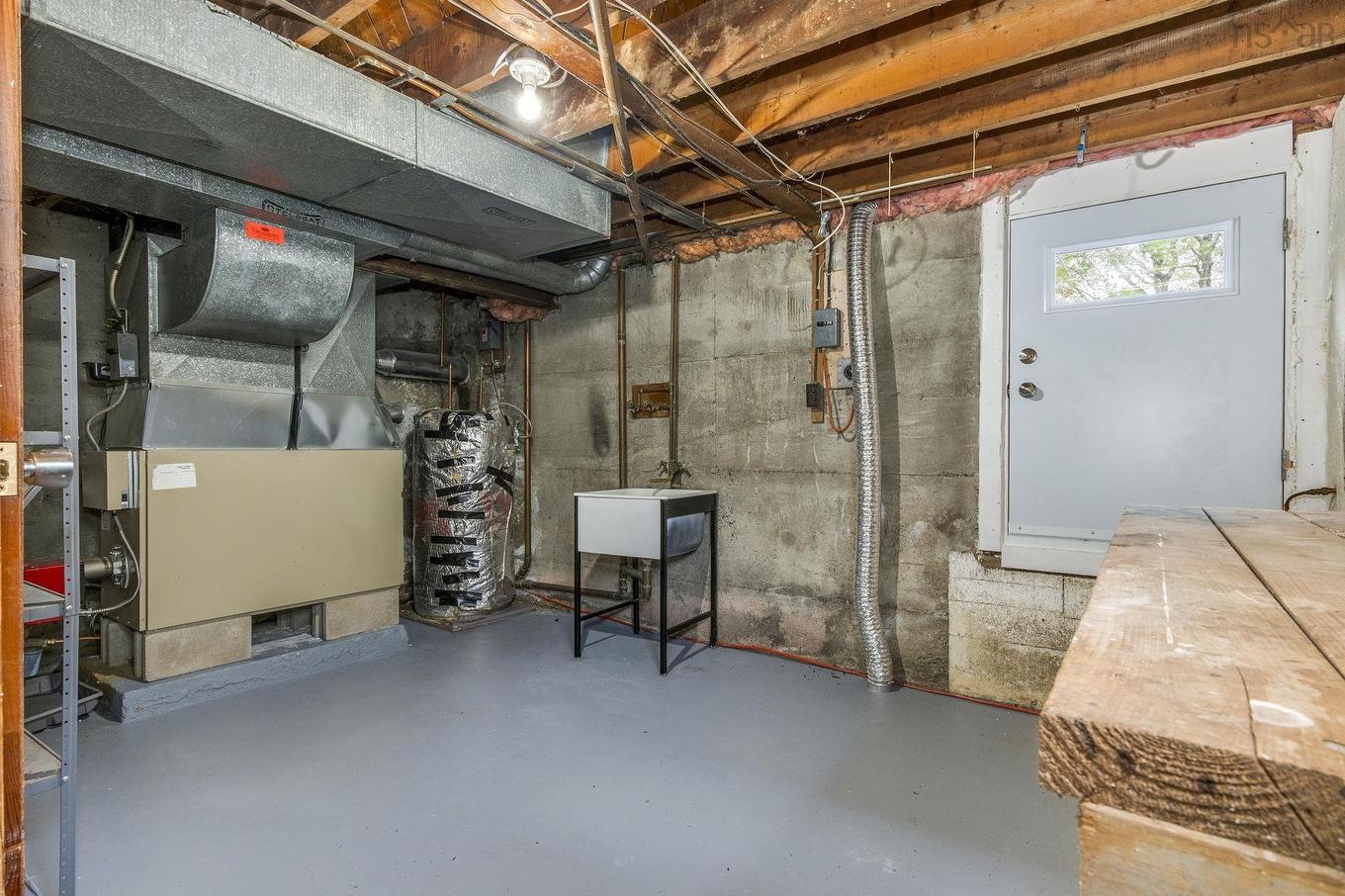 19-19A Westwood Drive, Dartmouth, NS