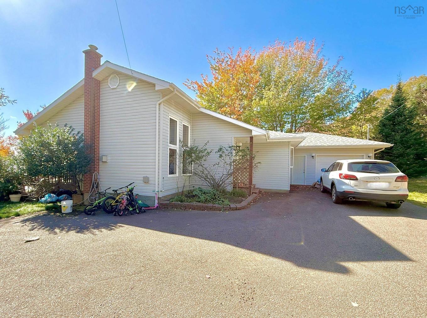 10797 Hwy 105 Highway, Aberdeen, NS