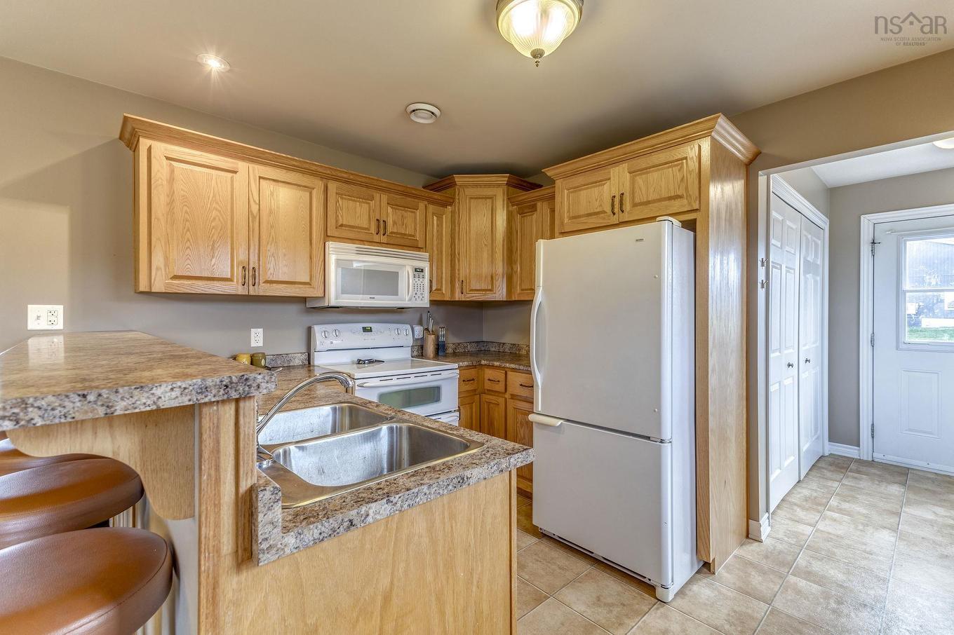 228 Greenhill Road, Alma, NS