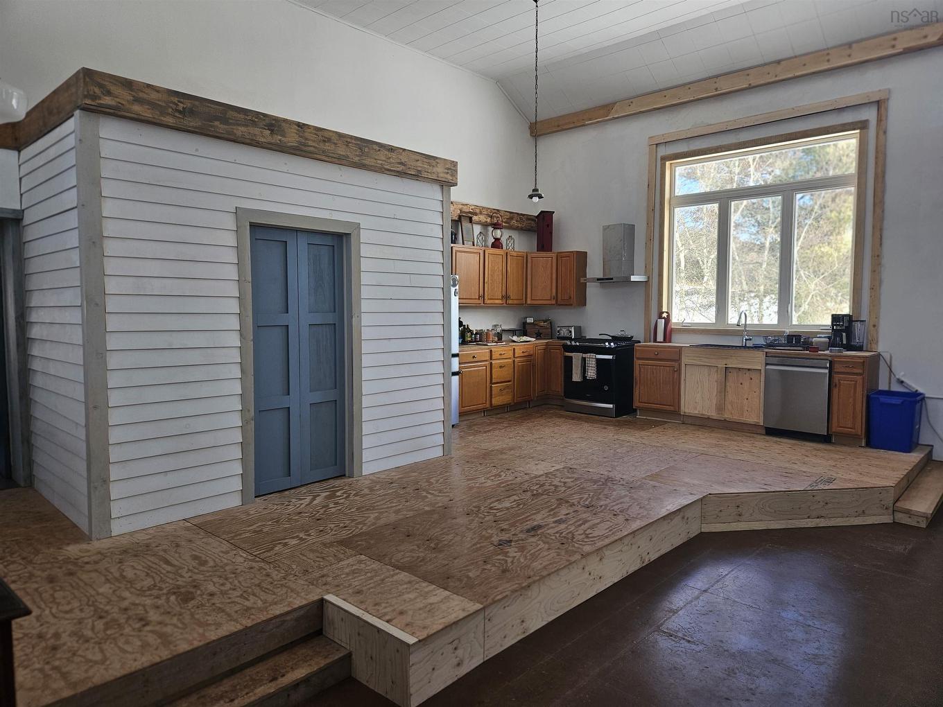 10563 Hwy #2 Highway, Mapleton, NS