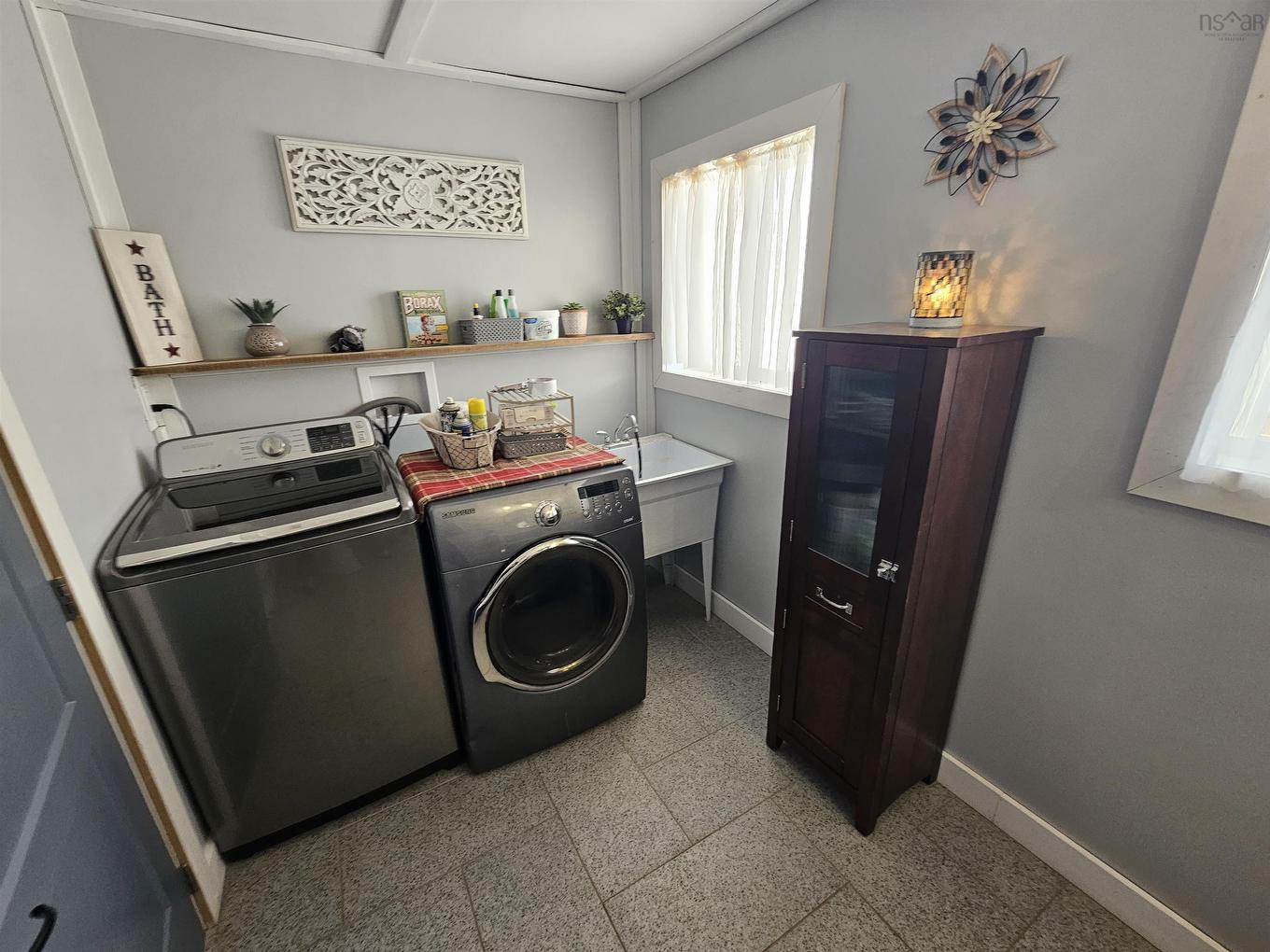 10563 Hwy #2 Highway, Mapleton, NS