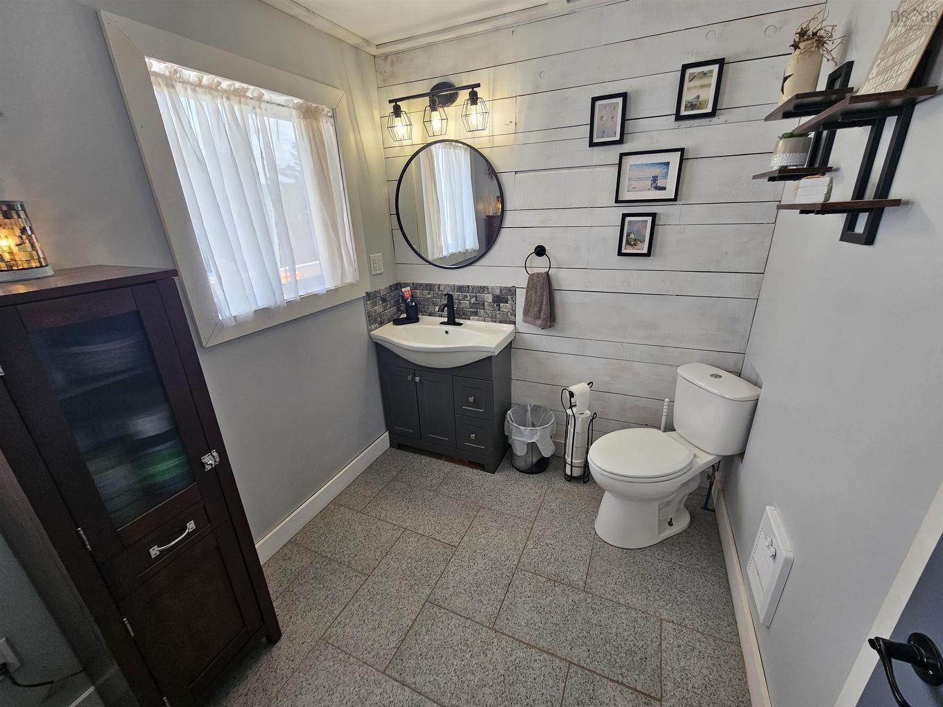 10563 Hwy #2 Highway, Mapleton, NS