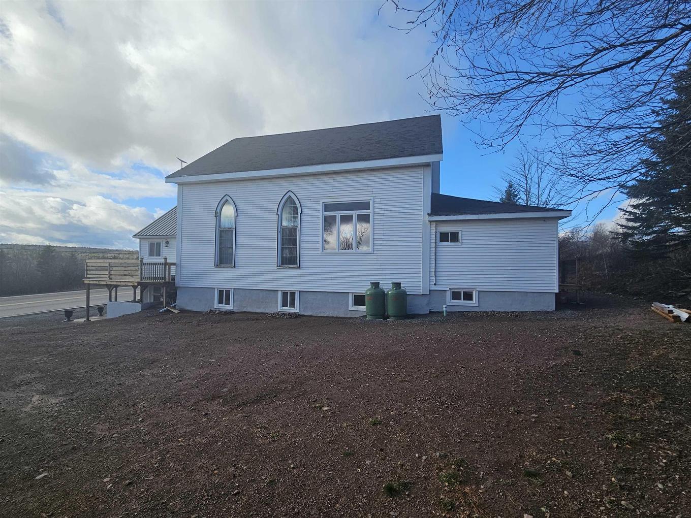 10563 Hwy #2 Highway, Mapleton, NS