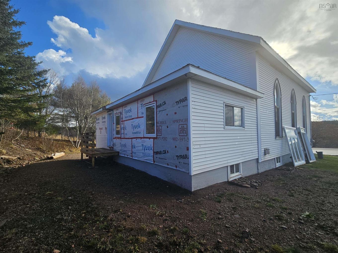 10563 Hwy #2 Highway, Mapleton, NS