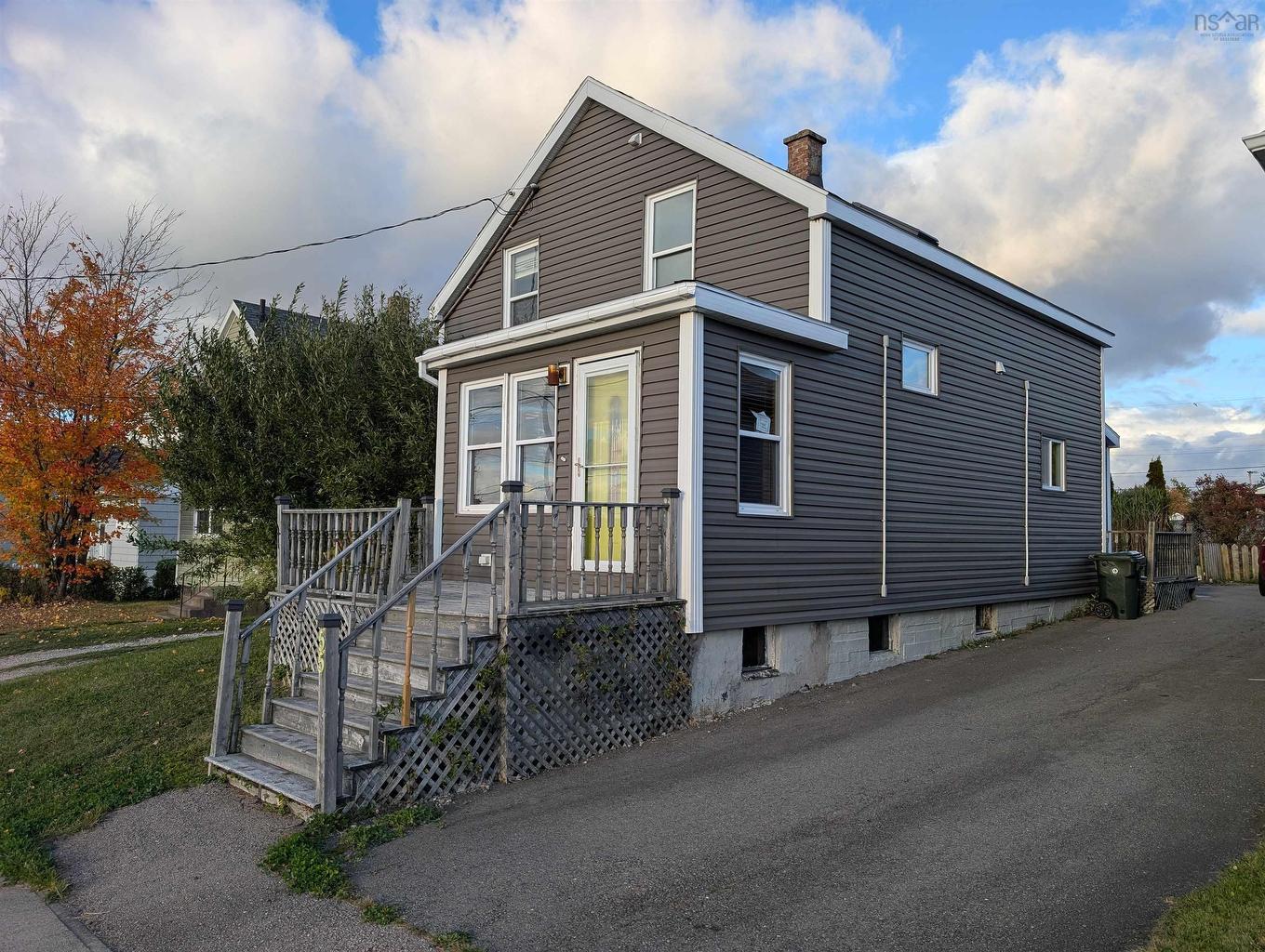 55 Willow Street, Sydney, NS