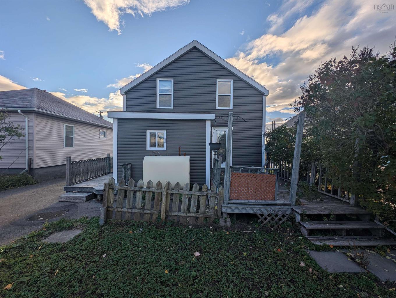 55 Willow Street, Sydney, NS