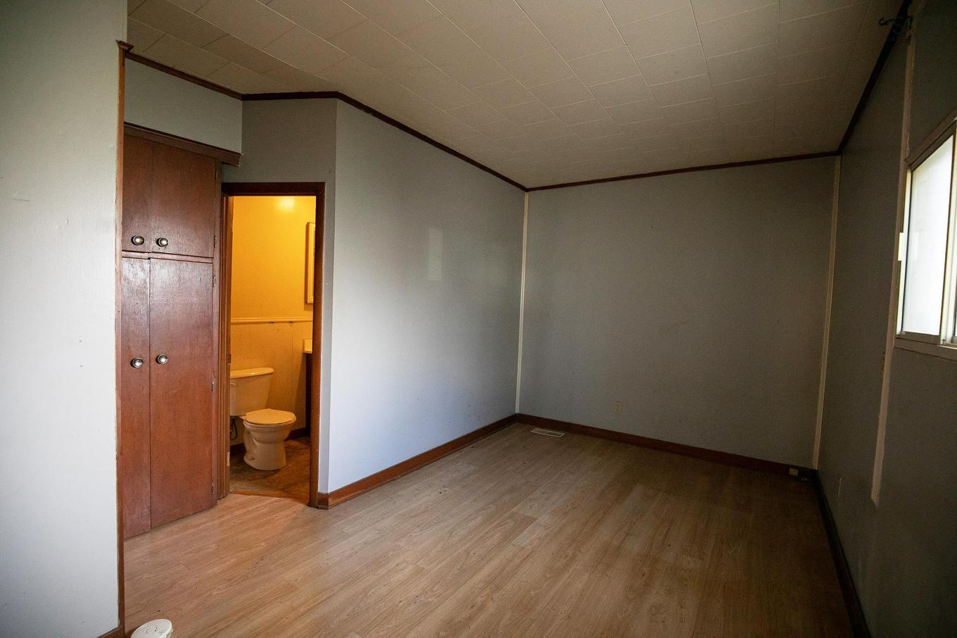 9 West Victoria Street, Amherst, NS