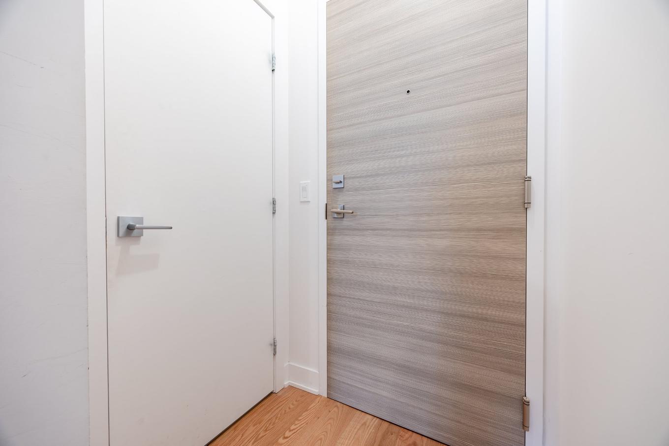 Hall d'entrée/Vestibule - 612C-1400 Rue Ottawa, Montréal (Le Sud-Ouest), QC - Indoor Photo Showing Other Room