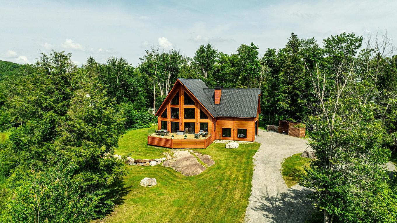 Façade - 55 Rue Du Soleil, Saint-Hippolyte, QC - Outdoor