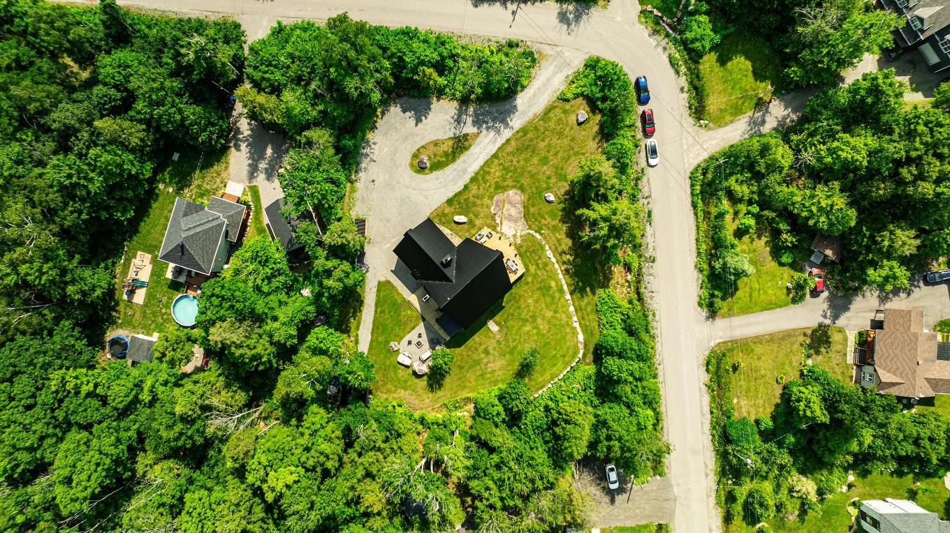 Photo aérienne - 55 Rue Du Soleil, Saint-Hippolyte, QC - Outdoor