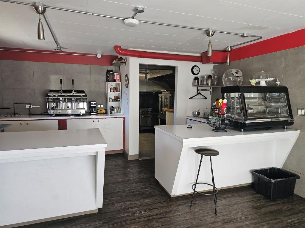 5845 33 Highway, Beaverdell, BC