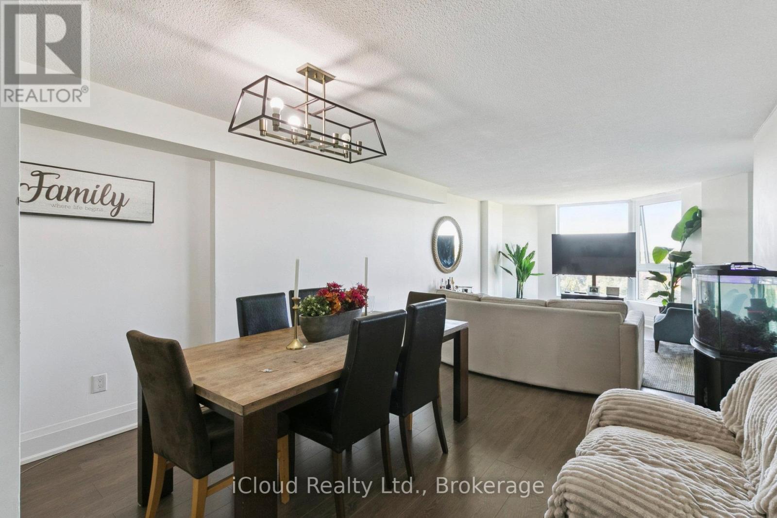 1108 - 238 Albion Road, Toronto, ON - Indoor