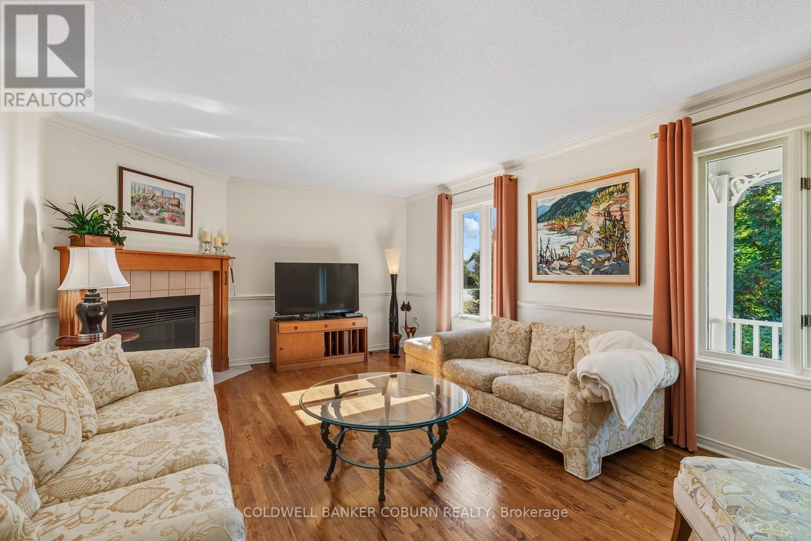 2 Sugar Maple Way, North Grenville, ON - Indoor Photo Showing Living Room With Fireplace
