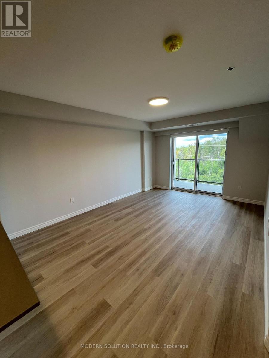 412 - 425 Watson Parkway N, Guelph, ON - Indoor Photo Showing Other Room