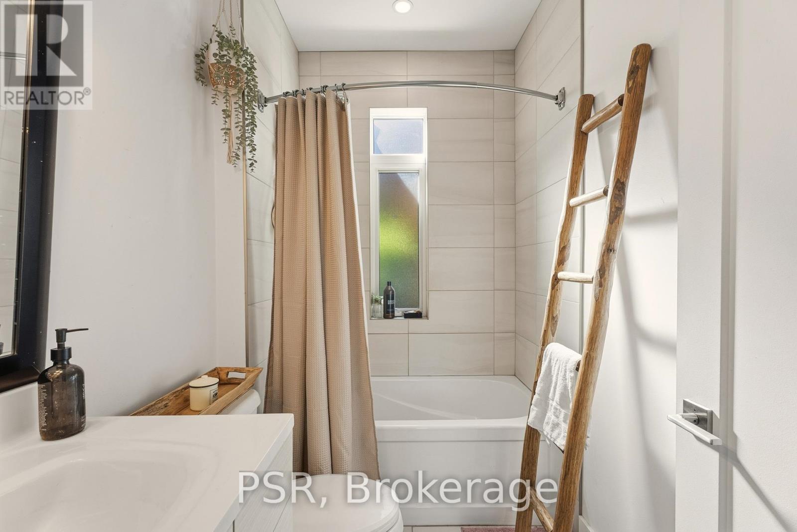 1194 Muskoka Road 38, Muskoka Lakes (Wood (Muskoka Lakes)), ON