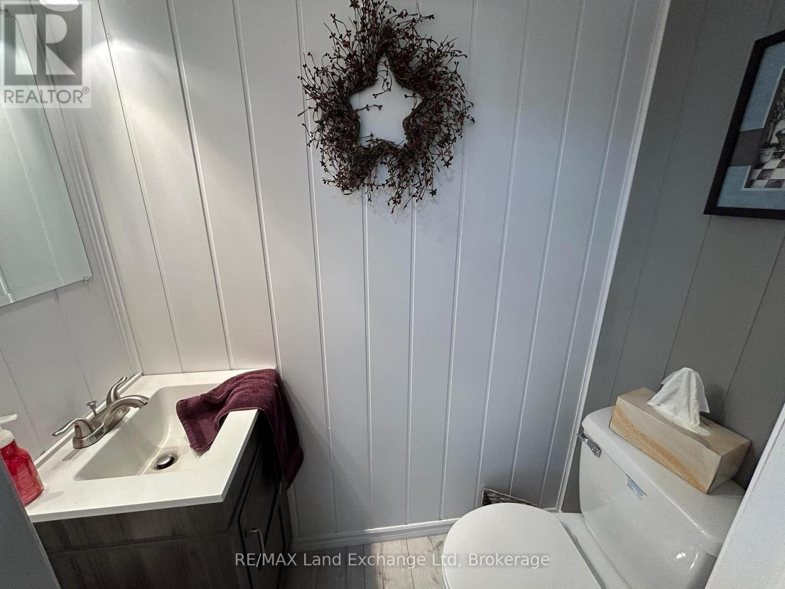 1A Crawford Street, North Huron (East Wawanosh), ON - Indoor Photo Showing Bathroom