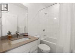 Similar Too - Bathroom 3PC -